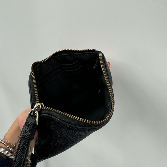 Coach Black Crossgrain Leather Corner Zip Wristlet - Picture 6 of 6